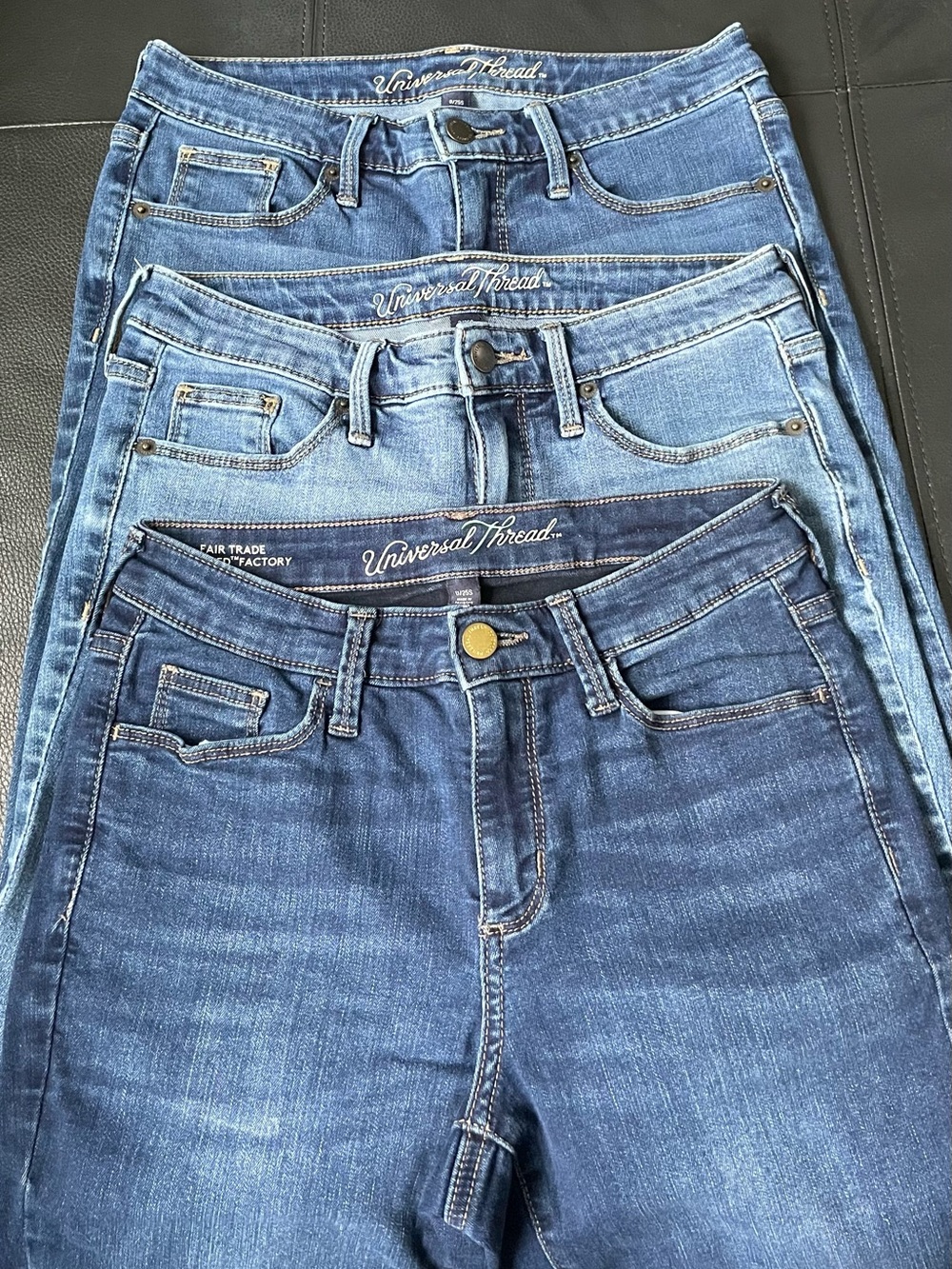 Universal Thread Women's Denim Jeans - Mixed Blue Washes lot of 3 pairs